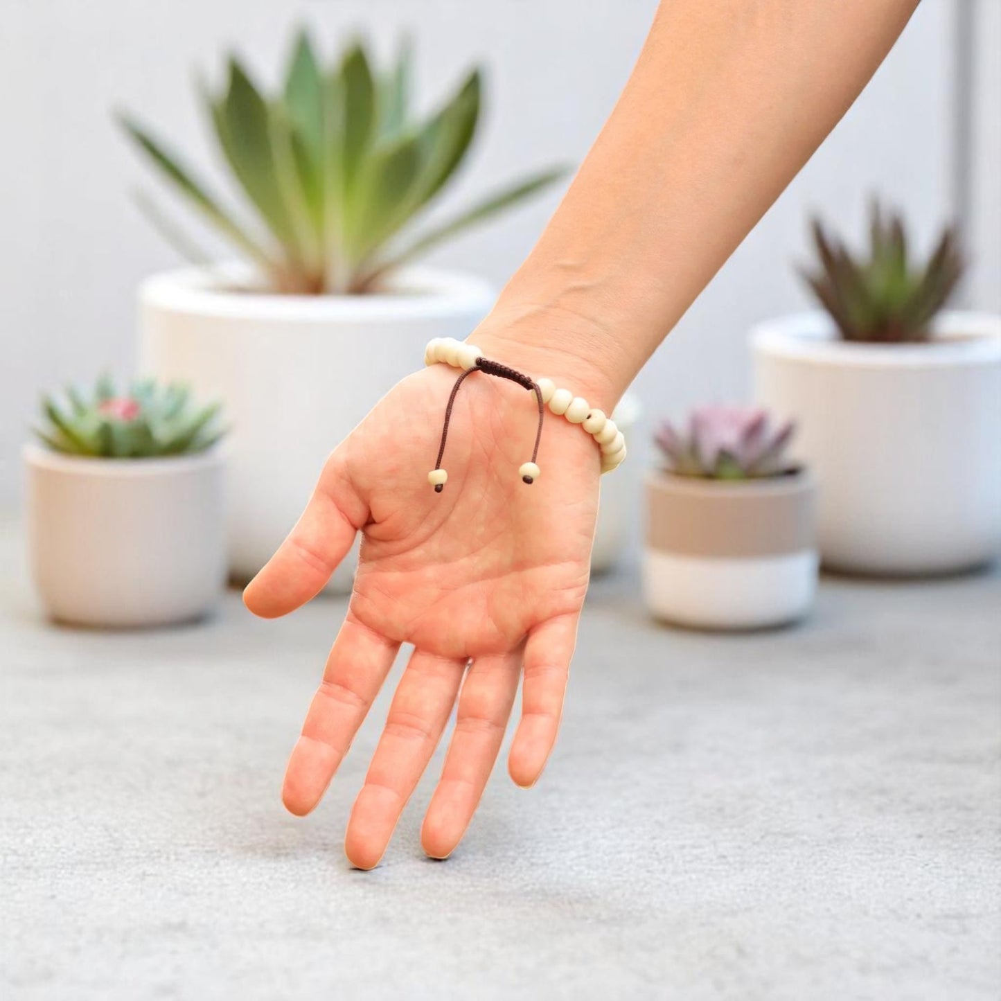 Handmade Yak Bone Tibetan Wrist Mala Bracelet for Meditation (Plain)