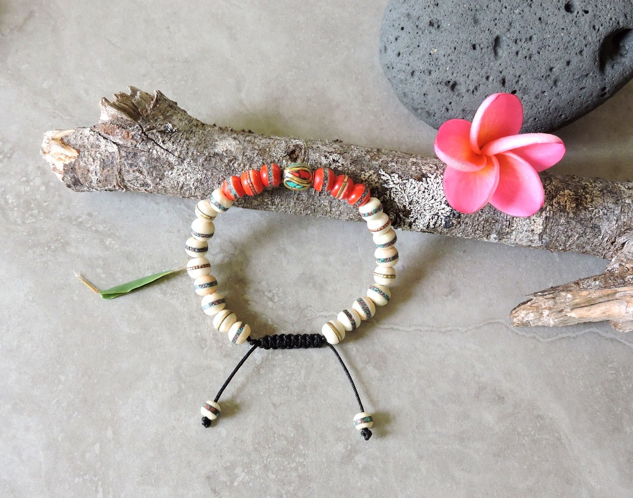 Tibetan Embedded Yak Bone Medicine Healing Wrist Mala for Meditation - White/Red/Multi-Bead