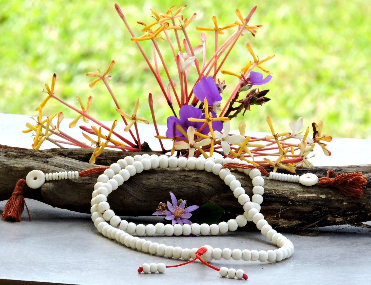 White Yak Bone Tibetan 108 Bead Mala 108 with Bone Counters
