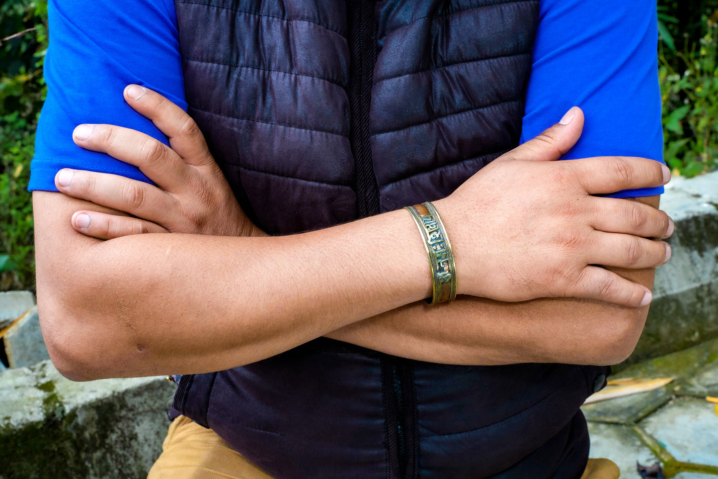 Handmade Tibetan Three Metal Healing Mantra Yoga Bracelet (Om Nama Shivaye 2)