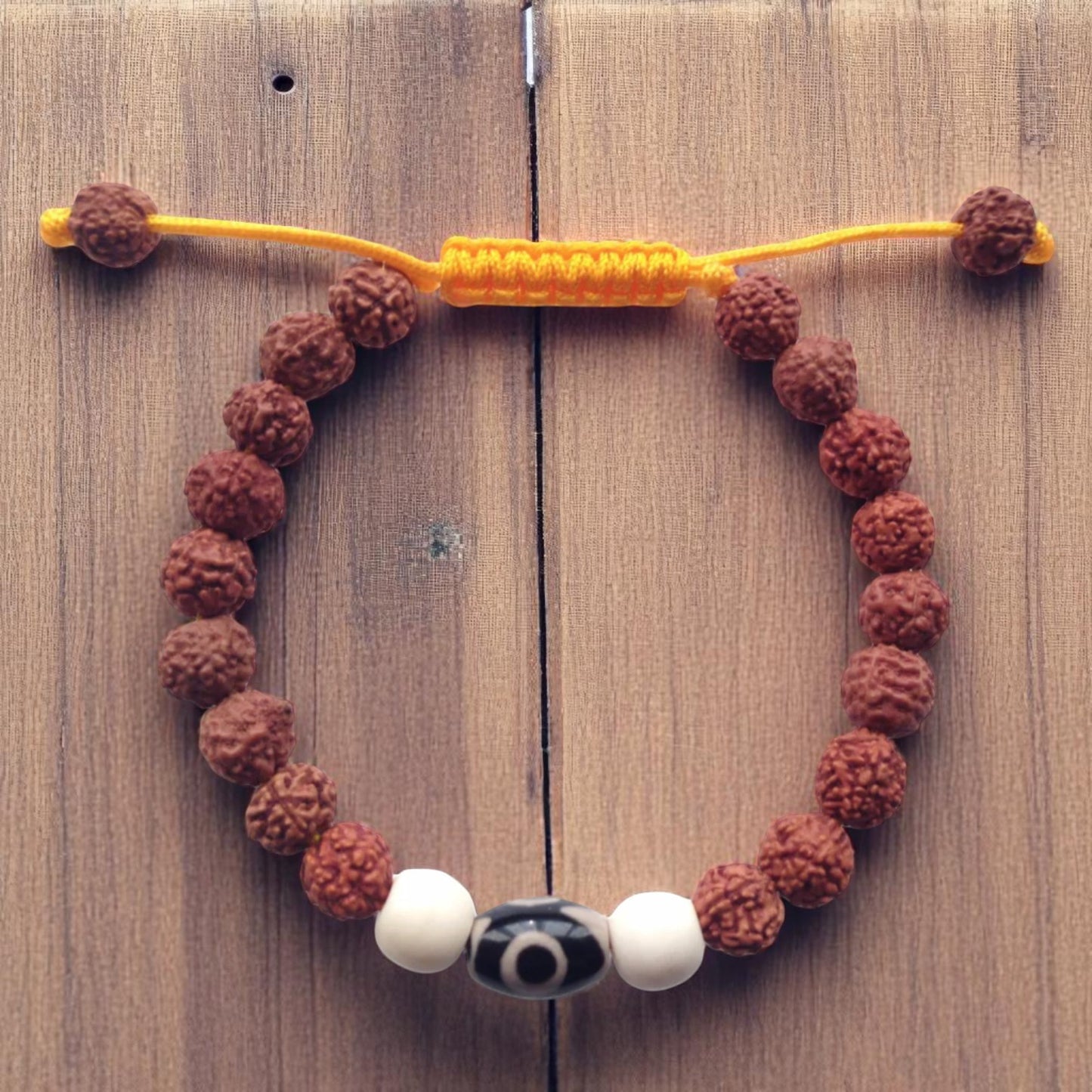 Rudraksha Tibetan Wrist Mala Bracelet with dZi Spacer