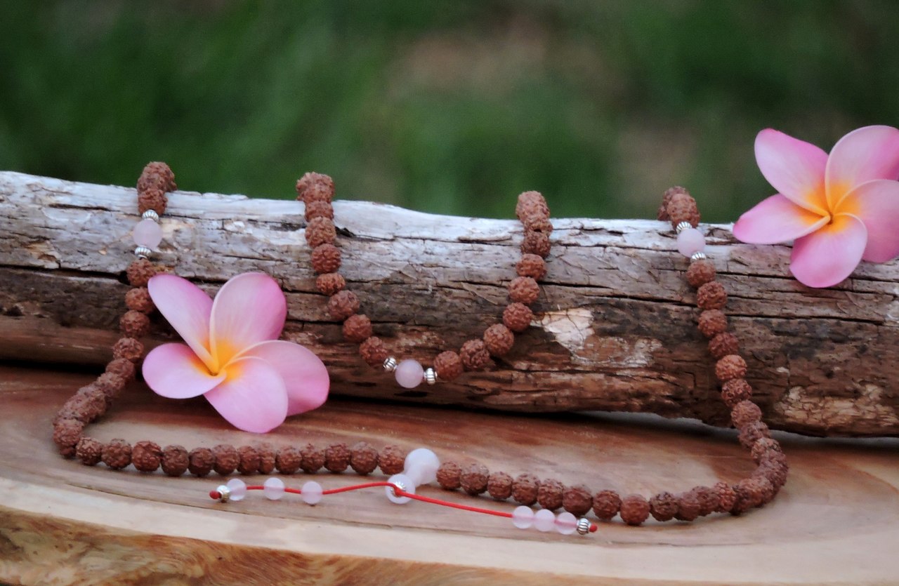 Rudraksha 108 Mala with Rose Quartz Spacers