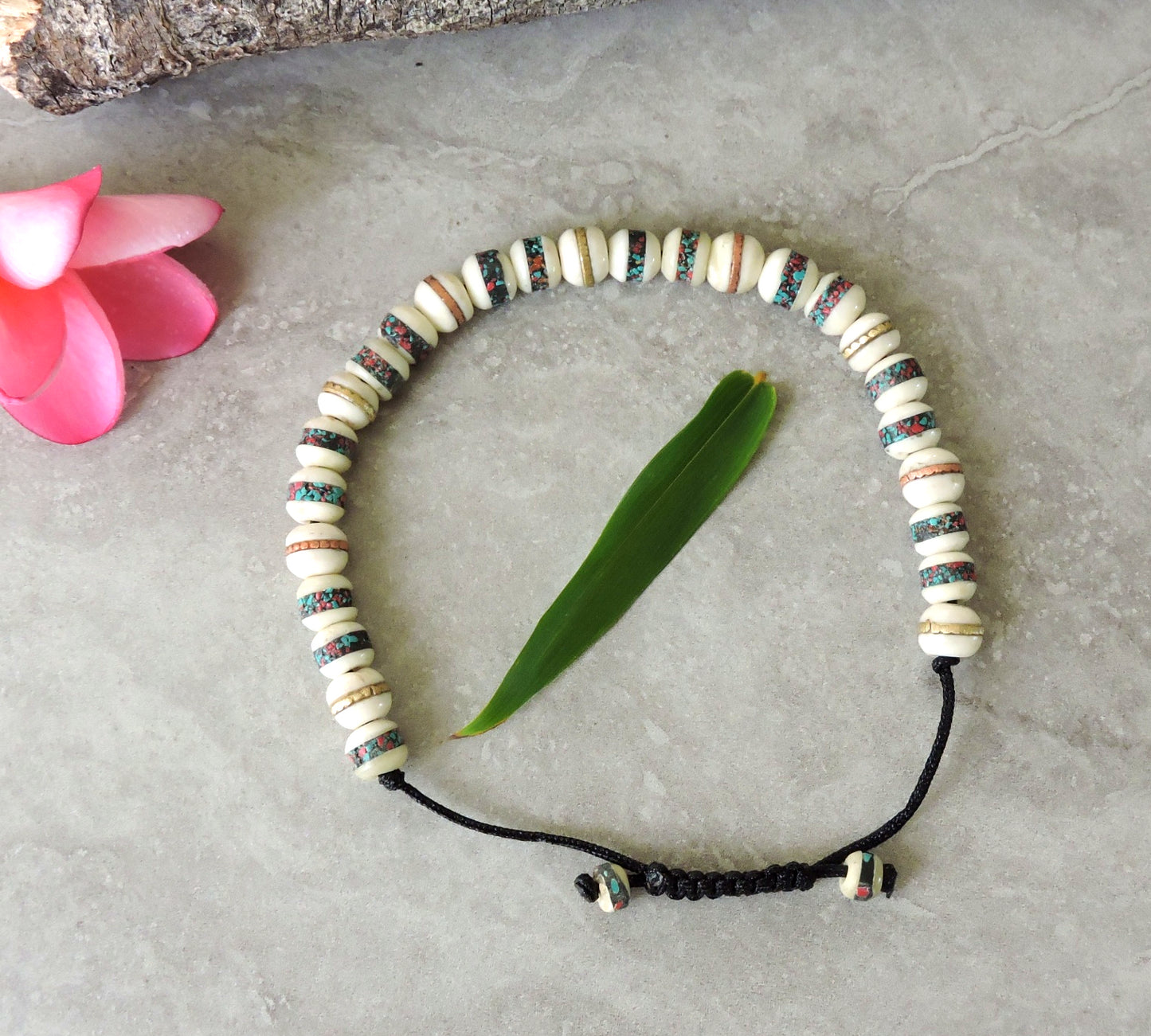 Embedded Medicine Bracelet Adjustable Wrist Mala Beads for Meditation (White)