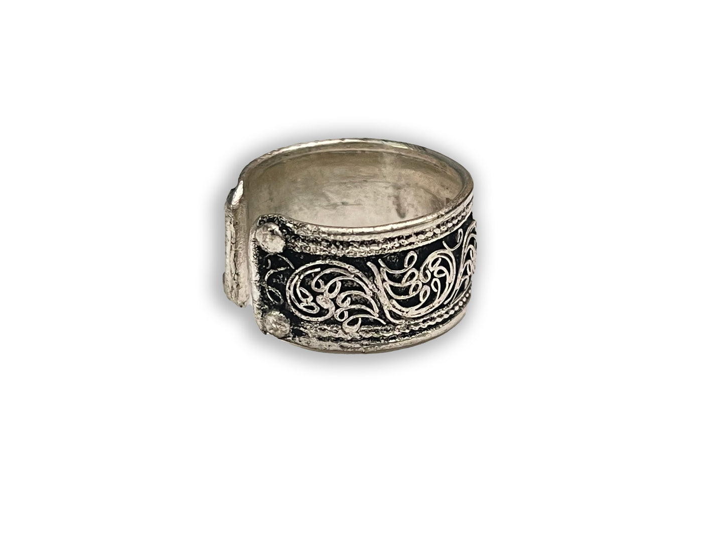 Handmade Tibetan Silver Adjustable Ring from Nepal (Flower, Adjustable)