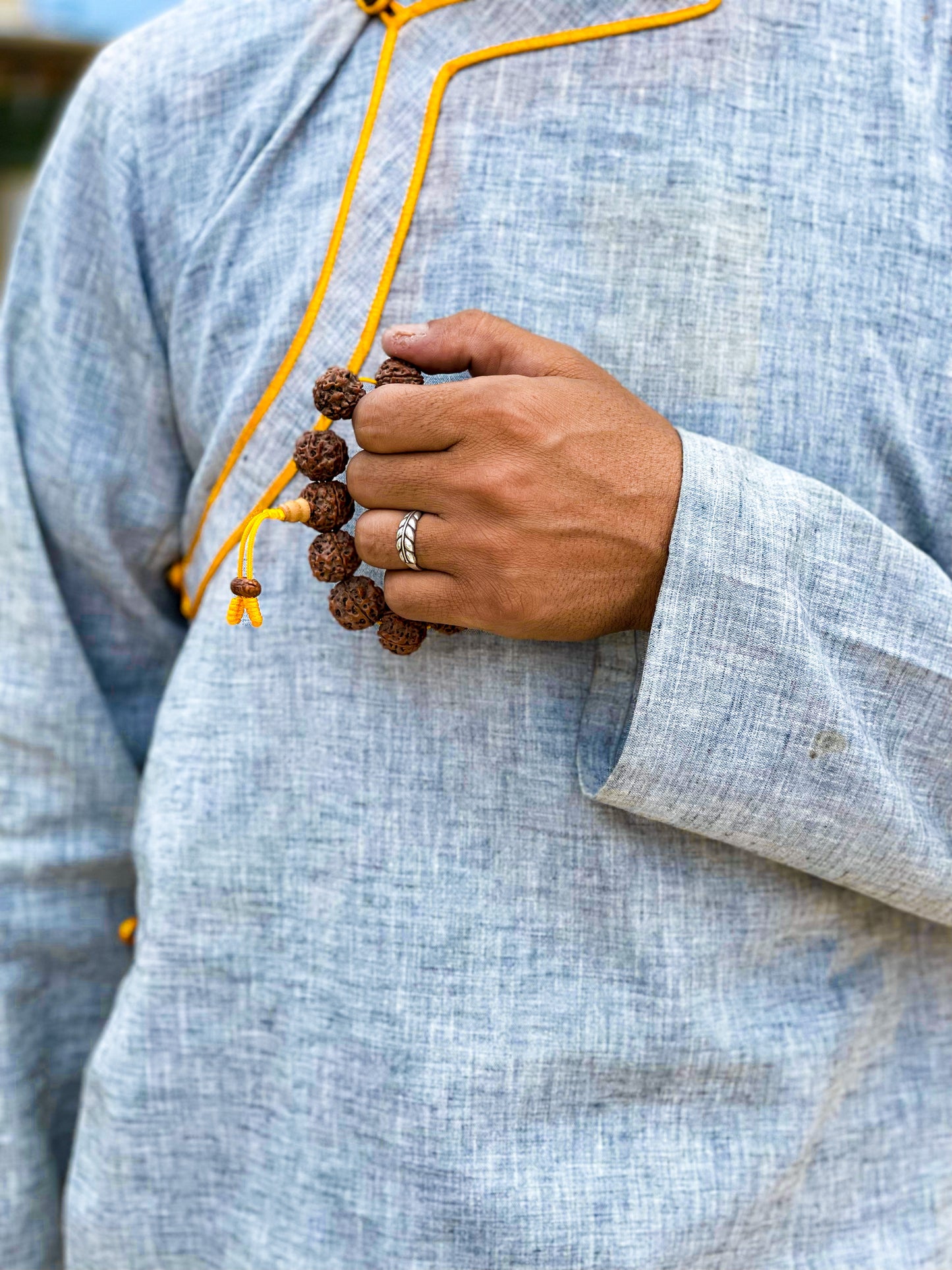 Tibet Mala Rudraksha Seed Wrist Mala/Bracelet Meditation beads (Extra Large)