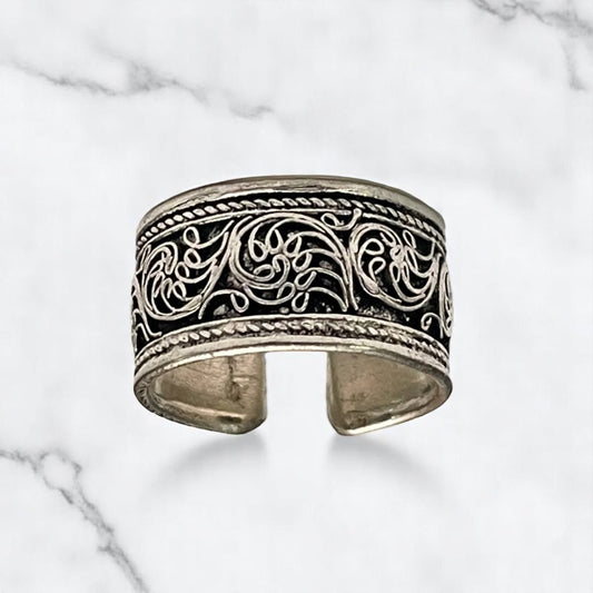 Handmade Tibetan Silver Adjustable Ring from Nepal (Flower, Adjustable)