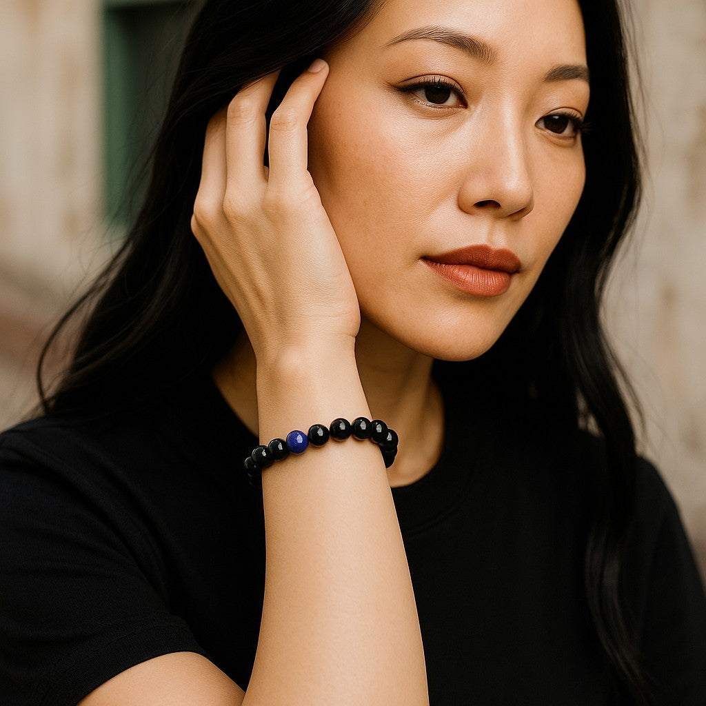 Hands Of Tibet Black Onyx Wrist Mala/Bracelet with Lapis Spacer for Meditation GMS-06